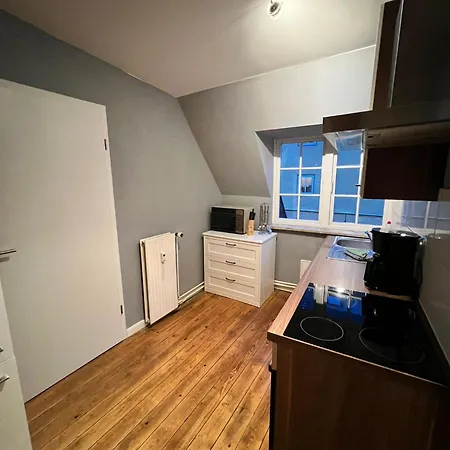 Zentrum 69 03 * Flensburg